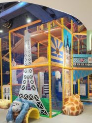 -MELAND CLUB亲子乐园•派对(虹桥万象城店)