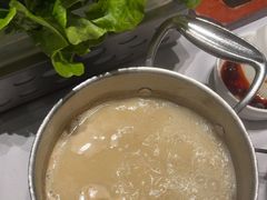 -红鼎豆捞·专注品质海鲜20年(宝丰路店)