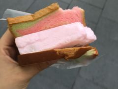 -詹爷爷乌节路街头冰淇淋