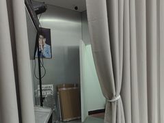 -企鹅照相馆(岗顶天娱店)