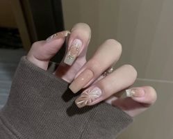 -睫毛弯弯·美甲美睫