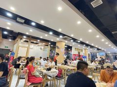 -江城燕子大排档(江汉路步行街店)