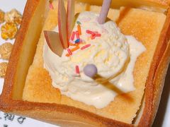 面包诱惑-苹果树下艺术餐厅(宋庄店)