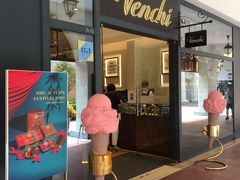门面-VENCHI 闻绮(上海佛罗伦萨小镇店)
