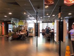 -麦当劳(光新乐购店)
