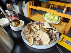 -野菌皇海景野生菌火锅(滨海大道店)