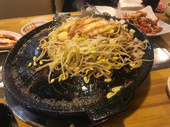 -故乡家韩国料理(丹东街店)