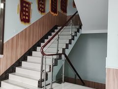 -瑞鹏宠物医院·内科·中兽医·骨科(苗圃店)