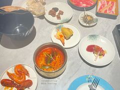 -雍容荟帝王蟹活龙虾展台自助(IFS黑金店)