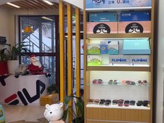 -亿视康青少儿眼镜(五官科店)