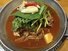 喇喇排骨火锅-喇喇排骨火锅·传统韩式脊骨汤(望京西园总店)
