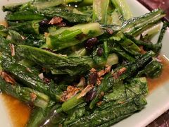 豆豉鲮鱼油麦菜-新白鹿餐厅(爱琴海购物中心店)