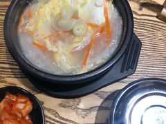 -吴草鸡爪오초닭발韩食堂(融恒盈嘉中心店)