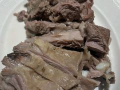 手抓羊肉-贯贯吉·清真餐厅(浙江中路店)