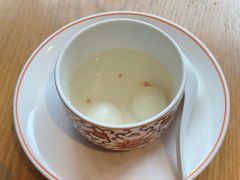 燕窝汤圆-新荣记(西溪湿地店)