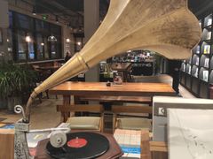 -阅西安新华书店(翠华南路店)