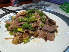 -吉同饭店(绿地·香榭丽公馆店)