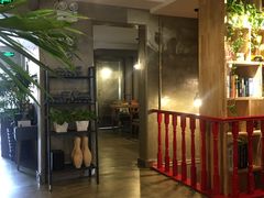 大堂-HIGH FIVE哈福手工汉堡(桂林路店)