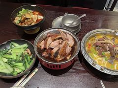 -古都历食南京菜·烤鸭·鸭血粉丝·汤包(南京博物院店)