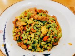 -湘缘道客•湘缘饭店·25年湘菜馆(古墩路店)