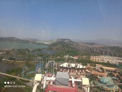 -七彩云南欢乐世界