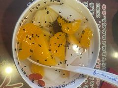 -长人馄饨铺(解放街店)