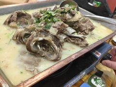 草原手把肉-张记焖窑·十五年专注焖烤(雍和宫店)