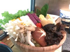 菌菇拼盘-湊湊火锅·茶憩(东城万达店)