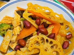 关中素拼-北往西·西安油泼面(万德庄店)