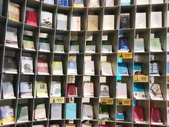 店内环境-思南书局·诗歌店