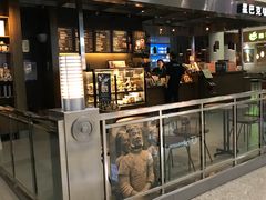 门面-星巴克(西安机场1店T3到达店)