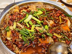 -乡土特色.冷锅鱼.牦牛肉汤锅