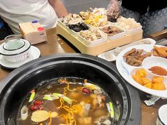 -菌乡缘·野生菌蒸汽鱼火锅(江边夜市店)
