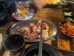 -山居屋炭火烧肉(厚街万达店)