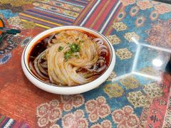 -乡村馕坑肉·烧烤·新疆菜·本地人更爱吃(阿勒泰首店)
