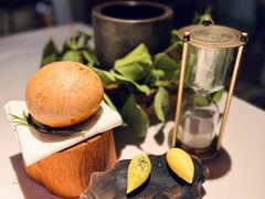 -Erman岩烧牛排(虹桥南丰城店)