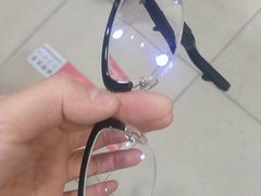 -豪门视光·星趣控·蔡司依视路眼镜代理商(中央大街店)