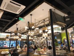 大堂-洪氏嗨捞·猪肚鸡火锅(阳光天地店)