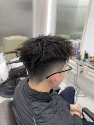 -尤司男士国潮理发馆