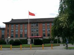 -上海应用技术大学南校区-停车场