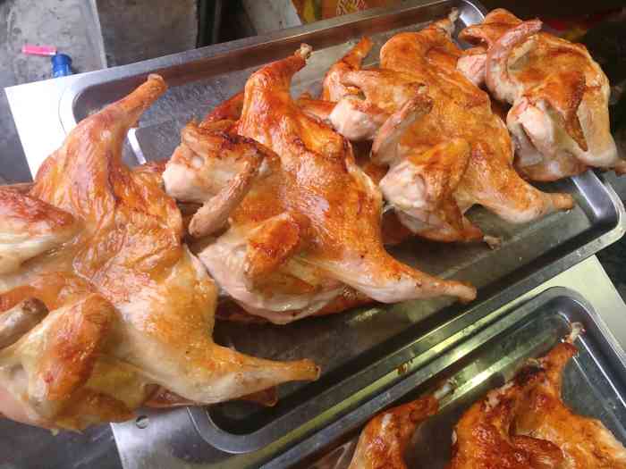 荔枝木烧鸡窑鸡-"意外发现的一个烤鸡店,吃过一次就难以忘怀.