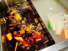 鸳鸯锅底-闵四遵义羊肉粉(朝外大街店)