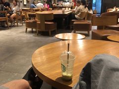 大堂-星巴克臻选(深圳罗湖万象城店)