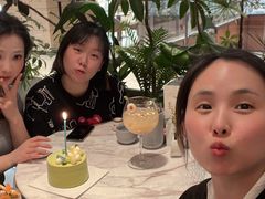 -théATRE 茶聚场(王府中環店)