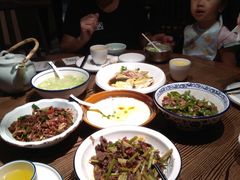-湖南人家·家传湖南菜(水围店)