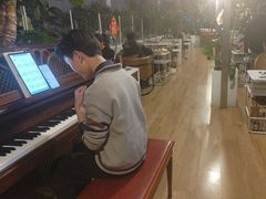 -小遇春麦·百香果鲜牛火锅·空中花园音乐餐厅(大学城店)