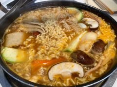 部队火锅-七八冷面·延边朝鲜族美食(圣熙八号店)