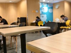 -麦当劳(民盈·国贸城店)