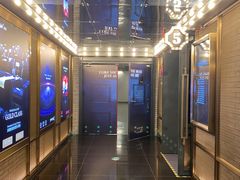-CGV影城(卓悦中心 IMAX激光店)
