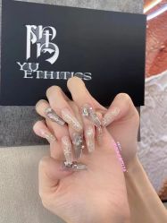 -隅日式美甲美睫專門店